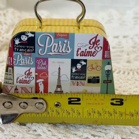 Yellow and Red Parisian Accent Decor - Picture 8 of 9